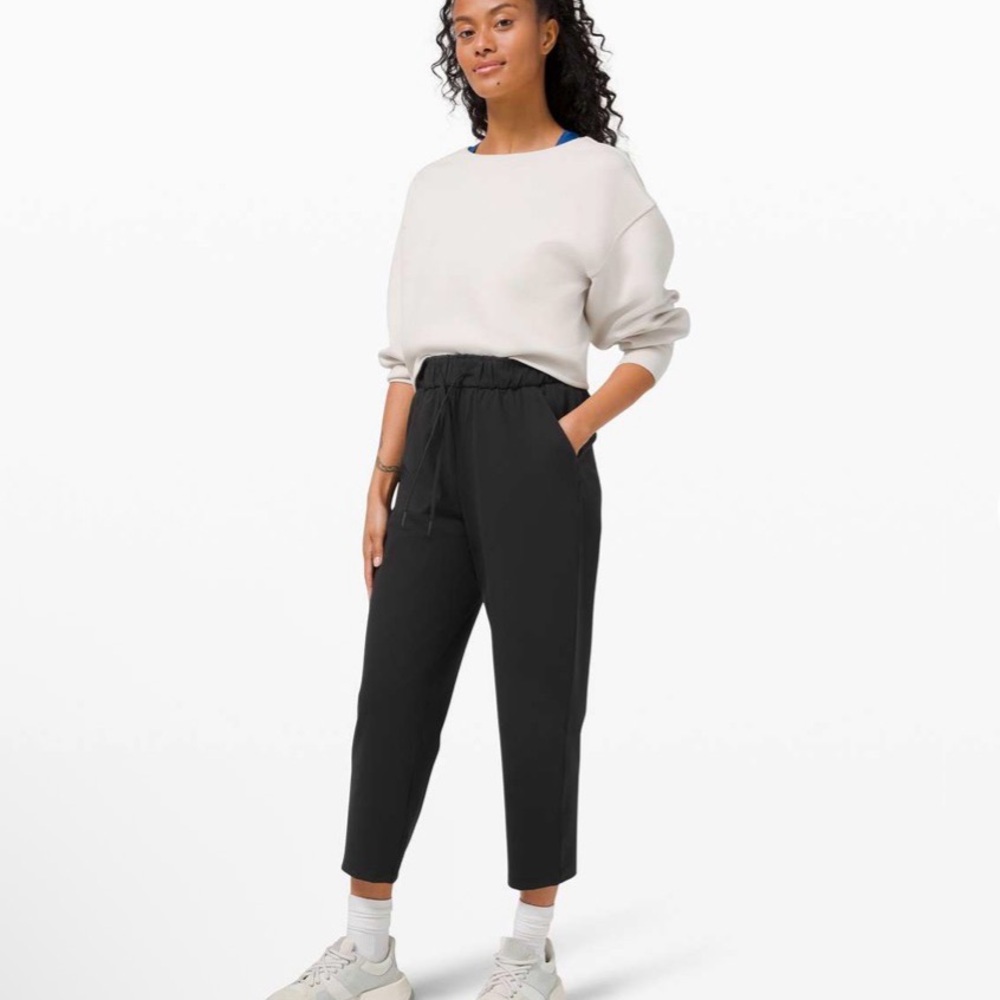 Lululemon keep moving crop black 8